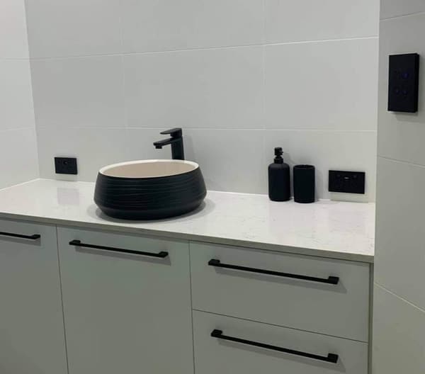 commercial electrical contractor perth